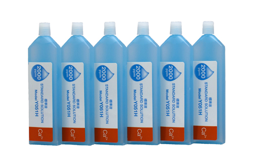 Horiba 2000ppm Calcium Ionen Standard Lösung (Y051H) Horiba 6er‑Pack Calcium‑Standardlösung 14 ml Flaschenreihe
